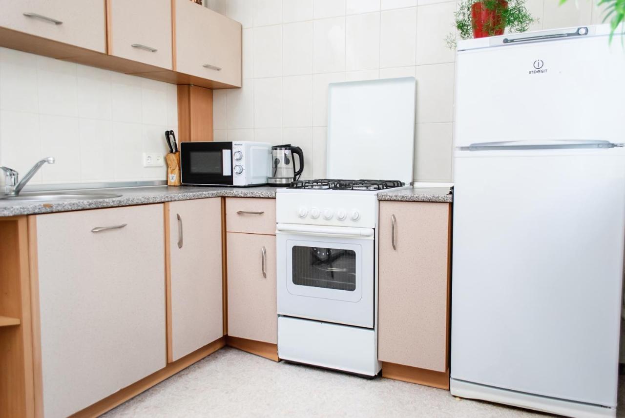 Apartments On Skovoroda Street Харков Екстериор снимка