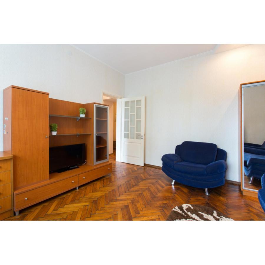 Apartments On Skovoroda Street Харков Екстериор снимка