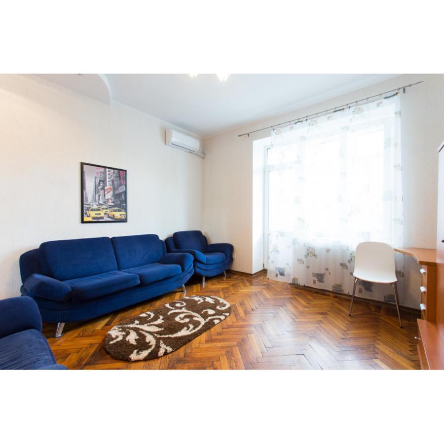 Apartments On Skovoroda Street Харков Екстериор снимка